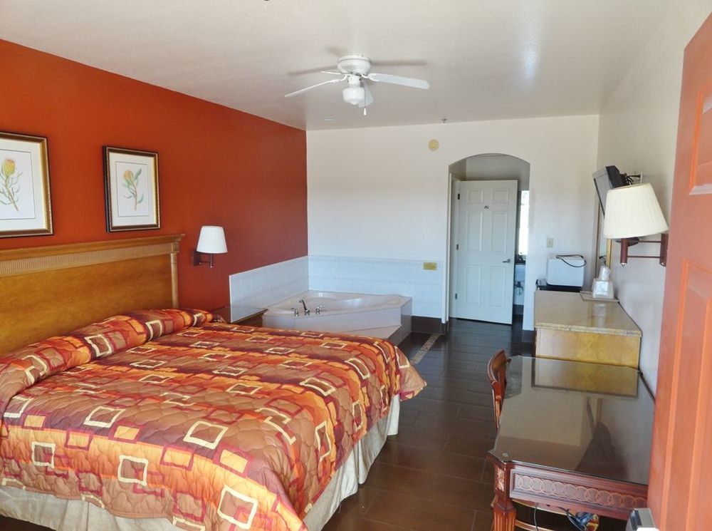 Americas Value - Motel 2*