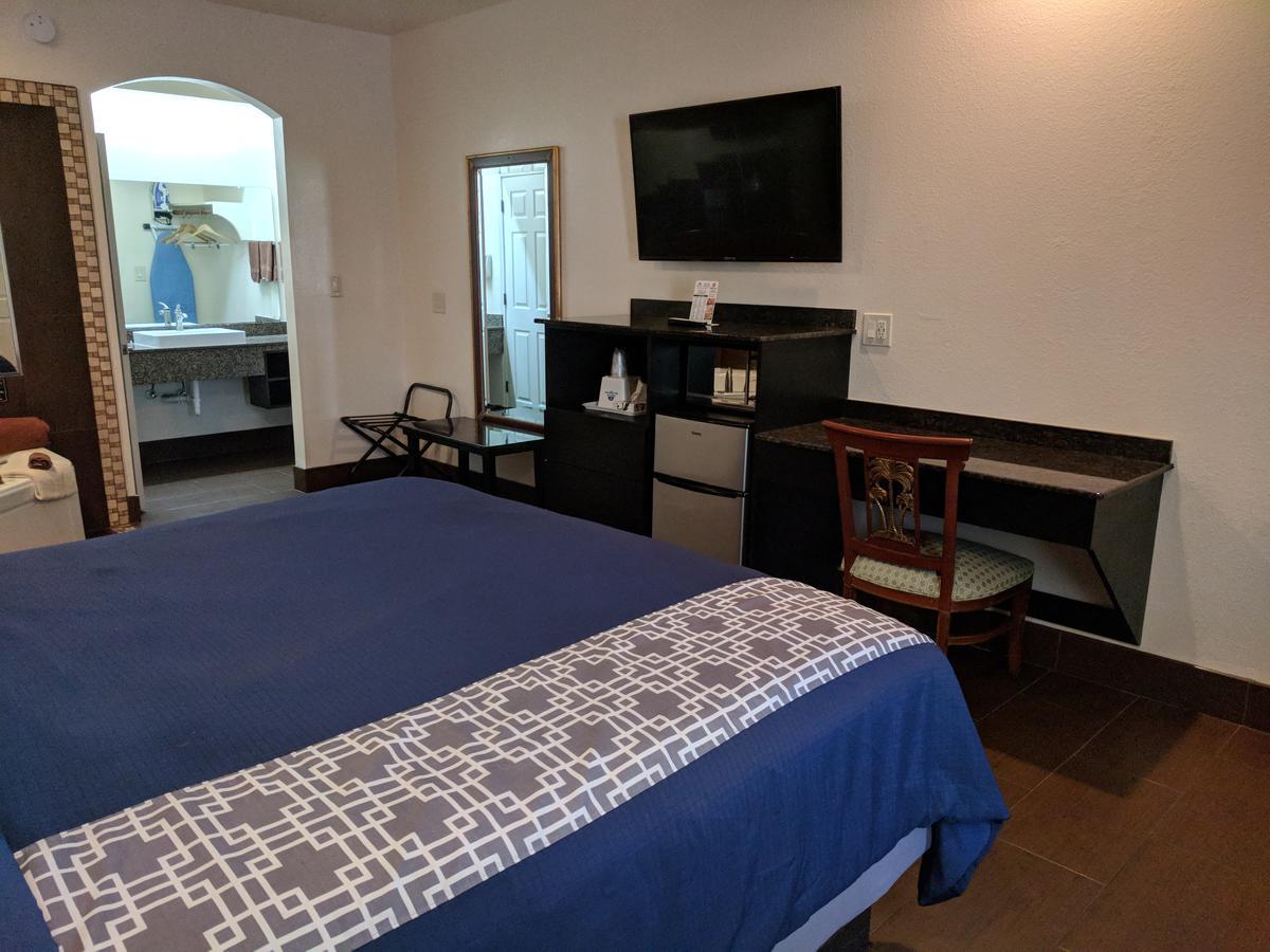 Americas Value - Motel Brownsville