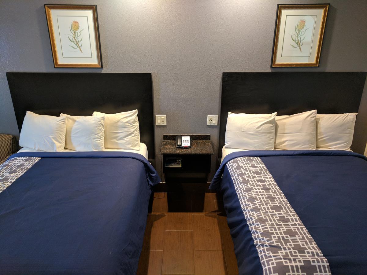 Motel Americas Value - Brownsville