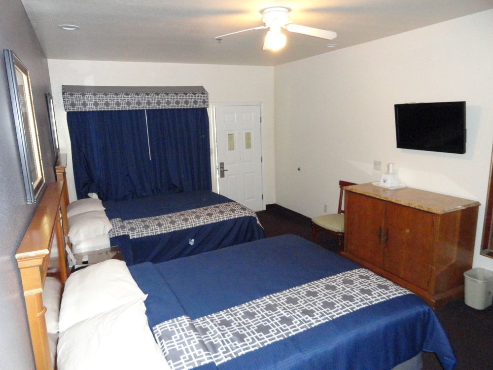 Americas Value - 2* Brownsville
